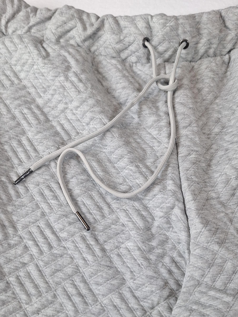 Nine West Light Gray Quilted Jogger Sweatpants - Picture 3 of 9